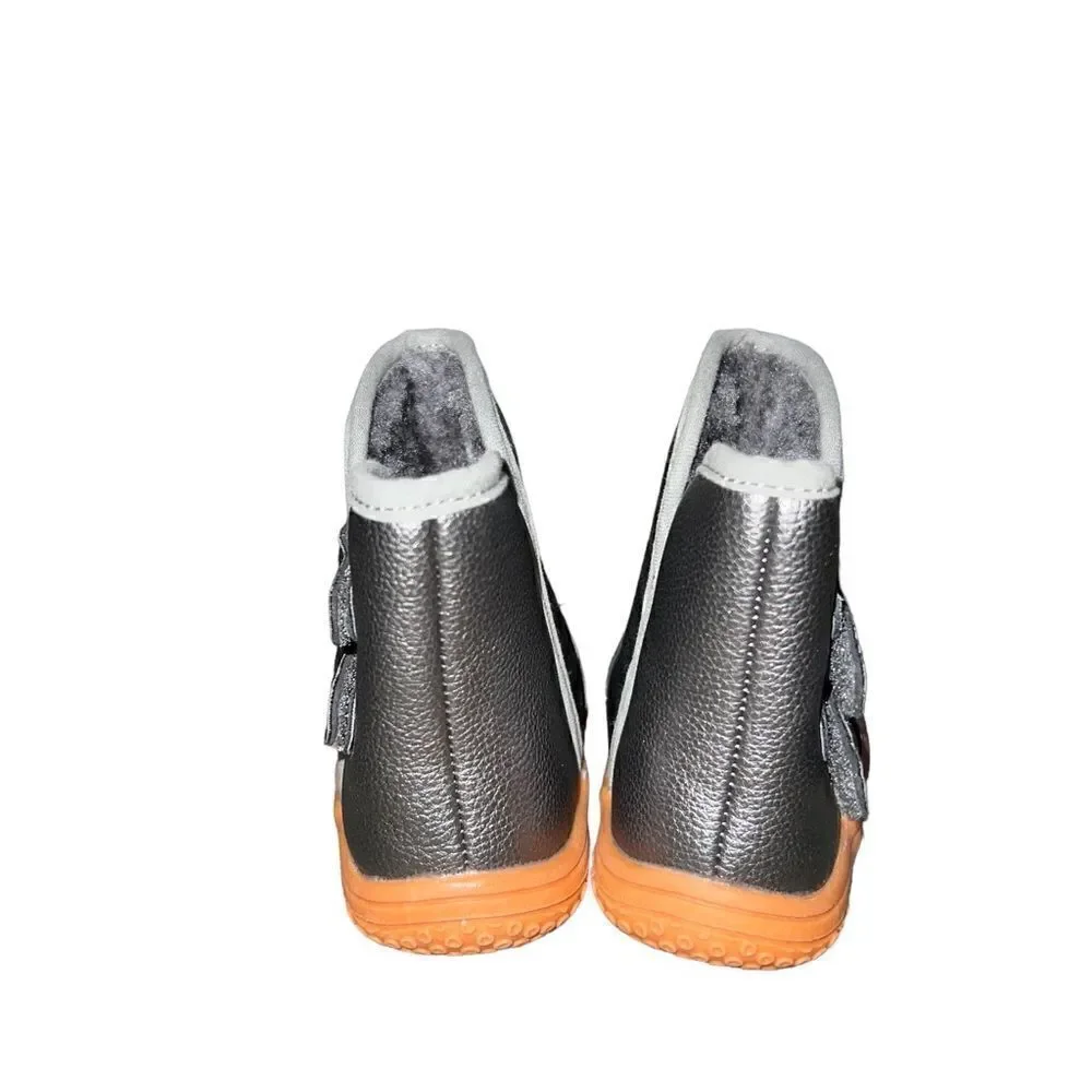 Pewter‎ and orange infant boots with faux shearling lining unisex size 6.5